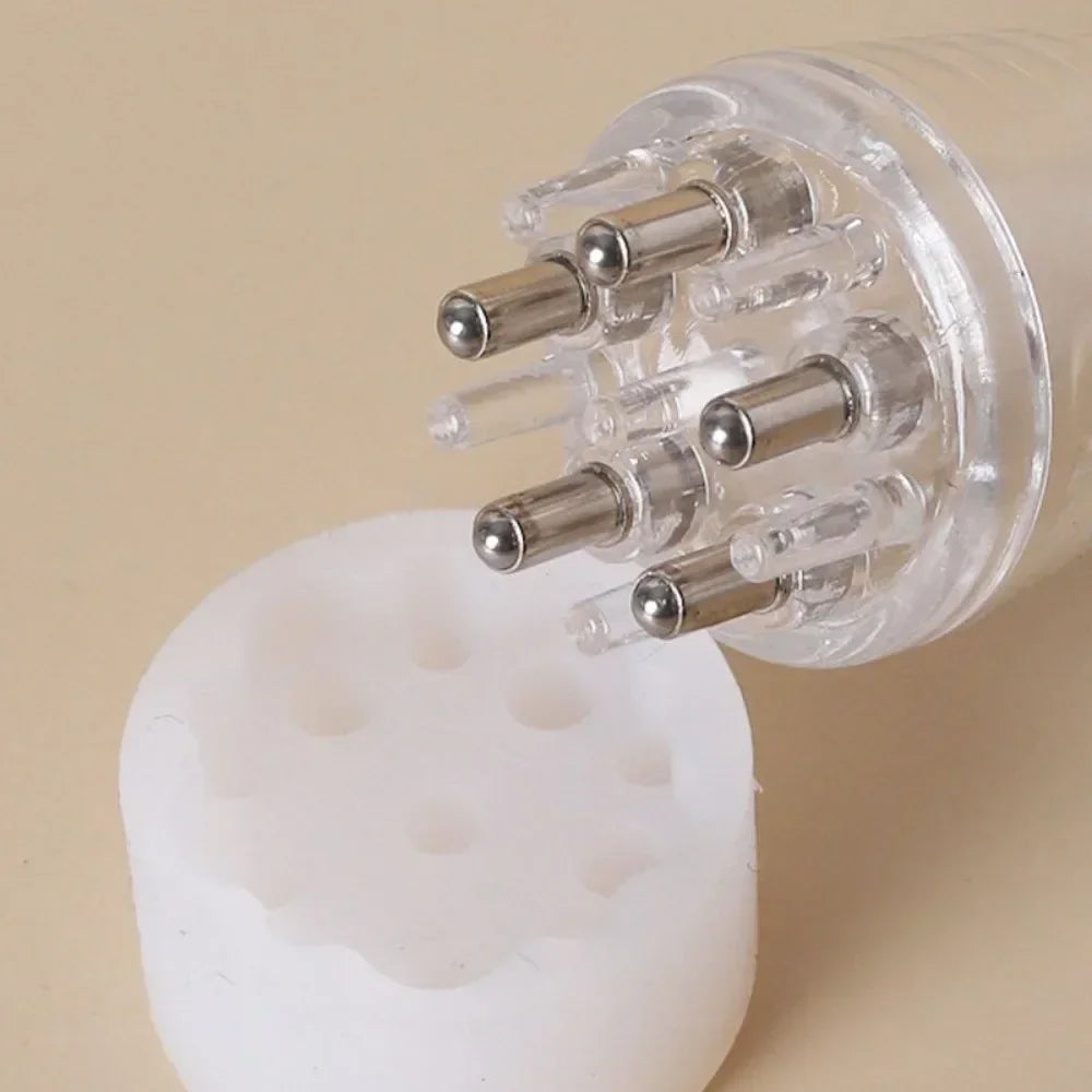 Scalp Applicator